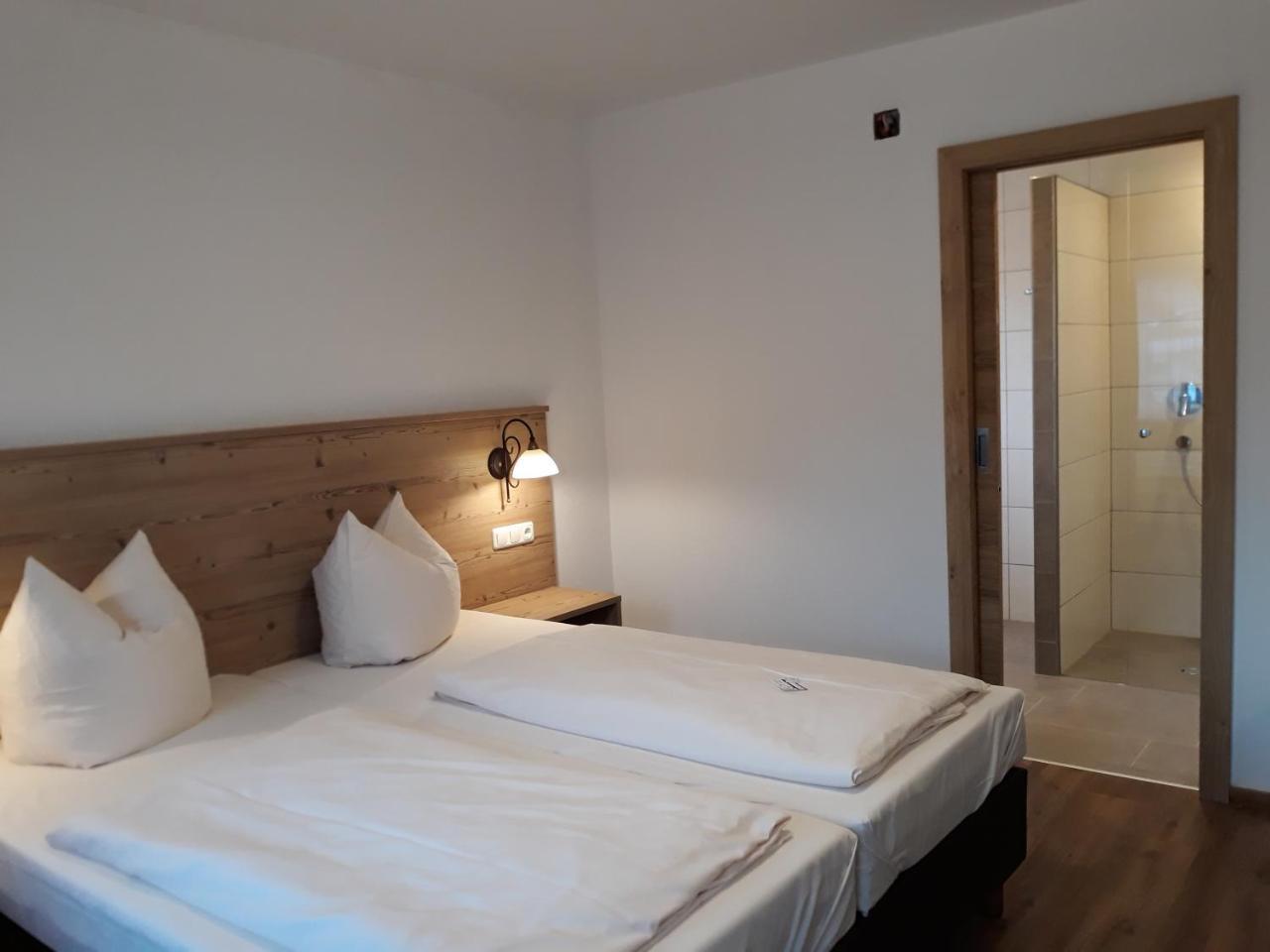 Hotel Jagdhof クラムザッハ エクステリア 写真